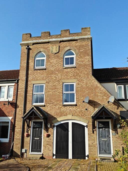 The Castle Villa Killingworth Bagian luar foto
